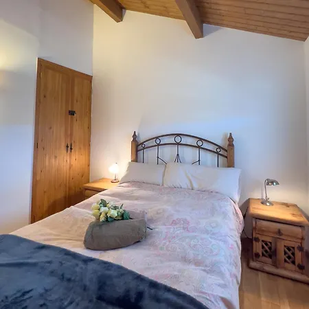 Tatil Evi Casa Llum De Osséja